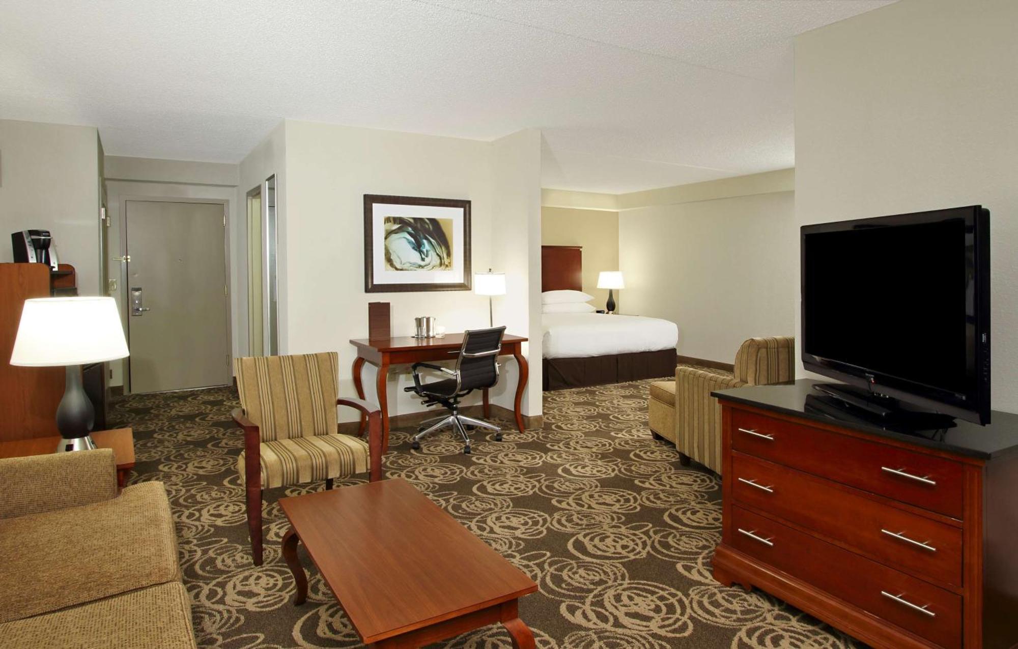 Отель Doubletree By Hilton Маува Экстерьер фото