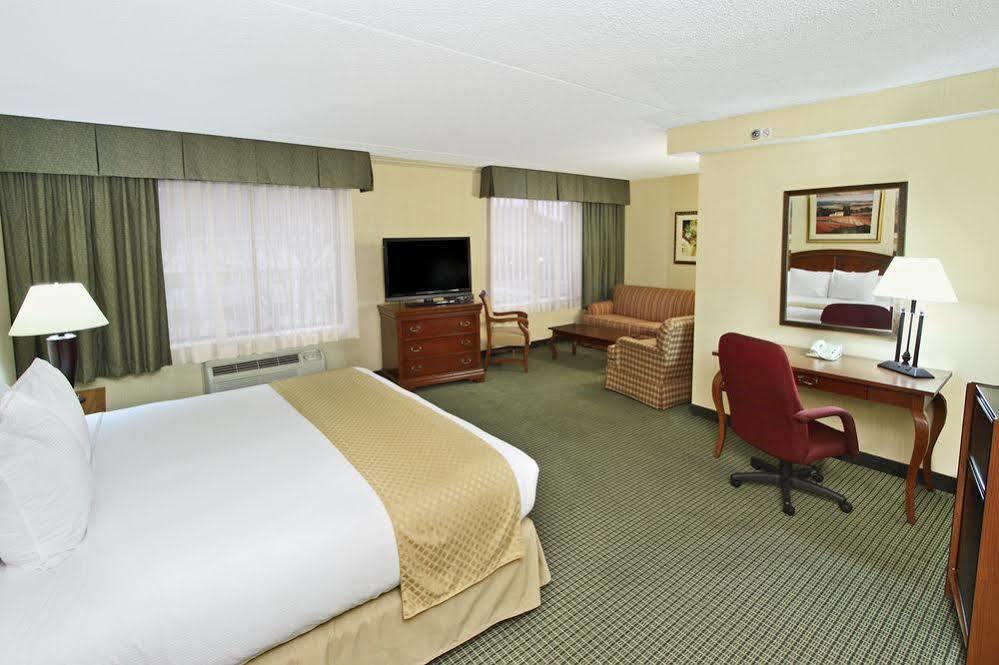 Отель Doubletree By Hilton Маува Экстерьер фото